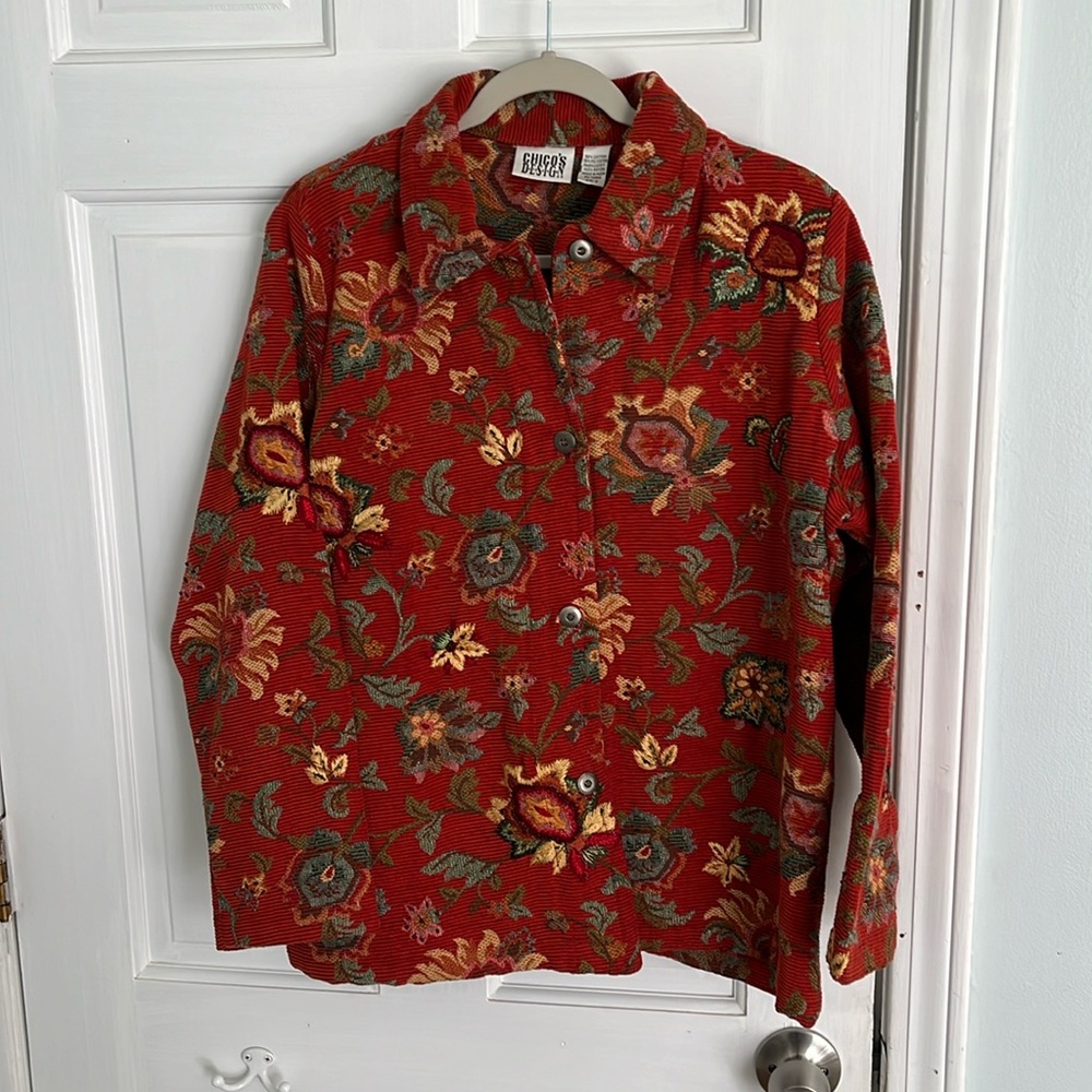 Beautiful, like new, embroidered Chico's Design jacket. Perfect for fall!
